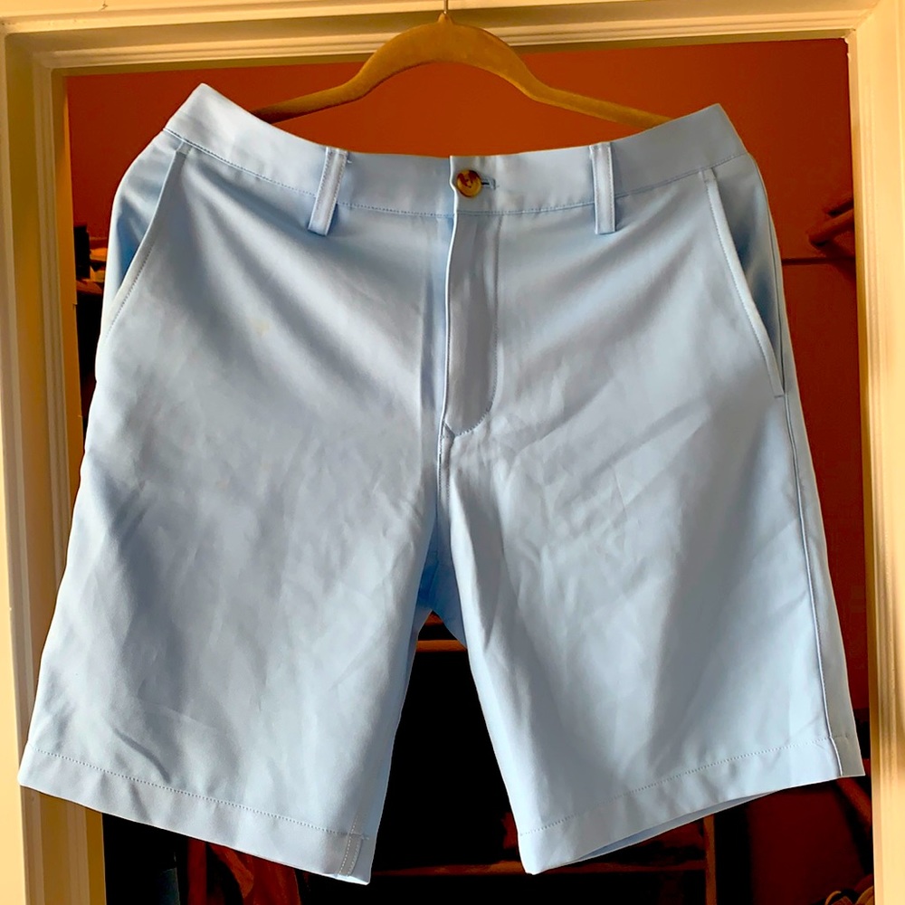 Vineyard vines shorts